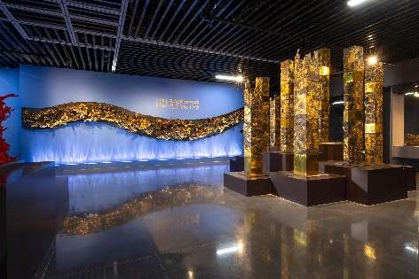 熔铜廿载，天葵花开，首届熔铜艺术节暨朱炳仁798新馆在京启幕