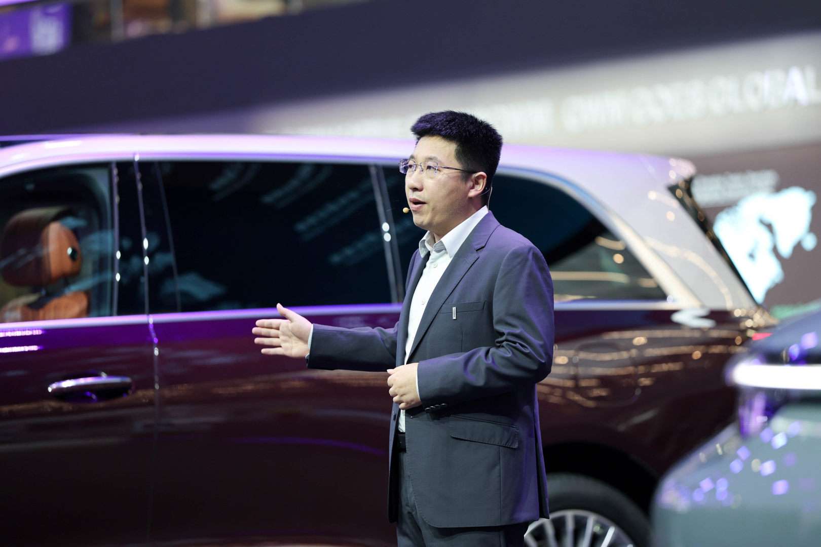 重塑中国豪华汽车全球旗舰标杆，魏牌V9X重磅登陆北京车展