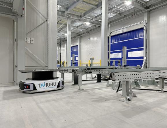 苦熬十年，极智嘉终于赚到第一桶金