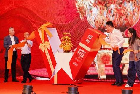 《天葵》震撼亮相常州，朱炳仁熔铜艺术二十周年私享会确立世界熔铜“原点”