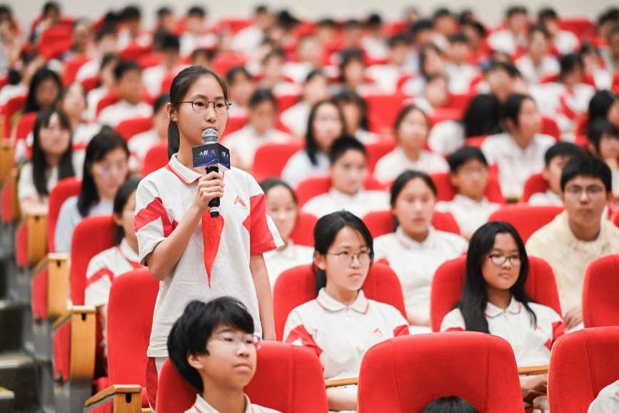 欧莱雅“一代耀一代”科技女生赋能计划2026首场活动落地苏州