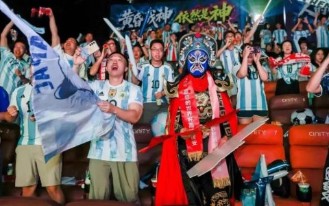 AI时代，小红书的活人感值多少钱