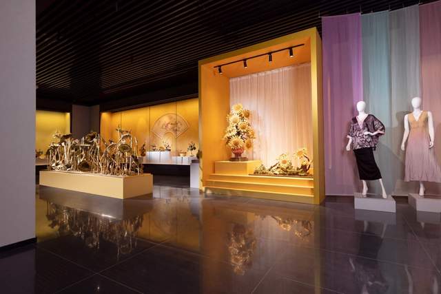 “熔颜”绽江南 熔铜艺术二十周年,朱炳仁朱军岷首度联展无锡启幕