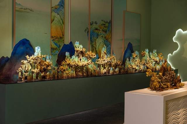 “熔颜”绽江南 熔铜艺术二十周年,朱炳仁朱军岷首度联展无锡启幕