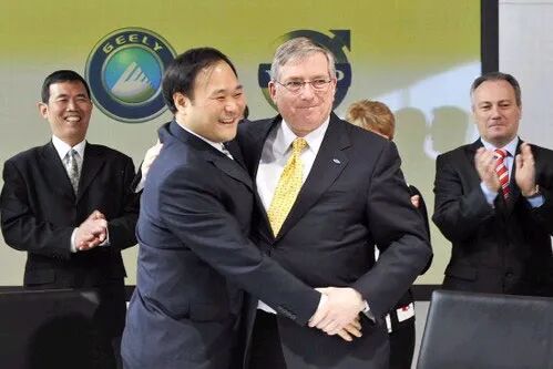 交棒不退场:李书福之后,“一个吉利”驶入全新体系时代