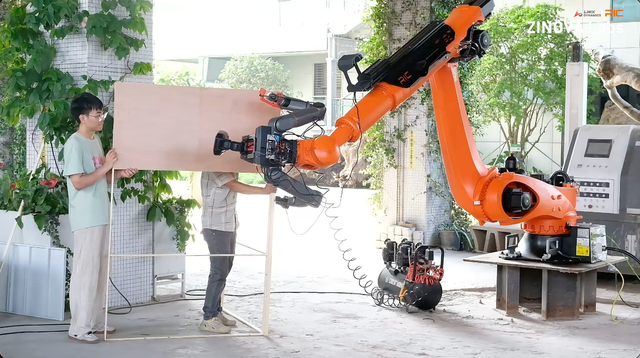 ZINOVA携手逐际动力，探索机器人在复杂建筑施工中的应用