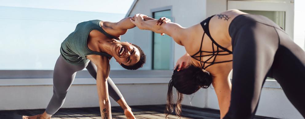 长城一打鼓，敲碎lululemon的增长神话？
